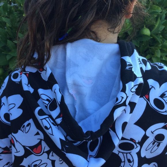 Disney Mickey Mouse Hoodie Cut Cropped Junior's size medium All Over Print NWOT - Picture 4 of 7
